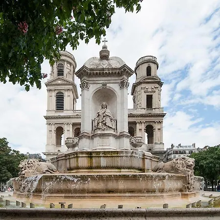 Appartamento 5e Entre Notre Dame & Pantheon