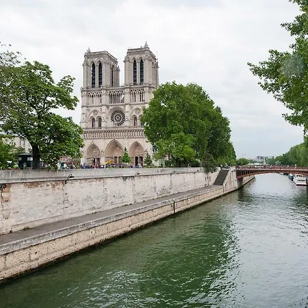 Appartamento 5e Entre Notre Dame & Pantheon